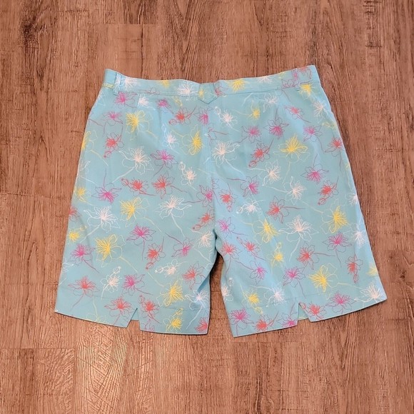 Palm Island Bermuda Shorts ~ Sz 16 ~ High Rise ~ Blue ~ Floral ~ 9" Inseam - Picture 3 of 3